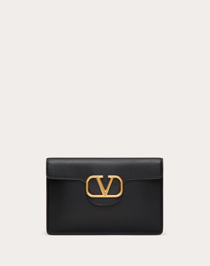 Valentino Handbags Pochette Valentino Garavani Locò In Vitello per Donna in Nero | Valentino IT