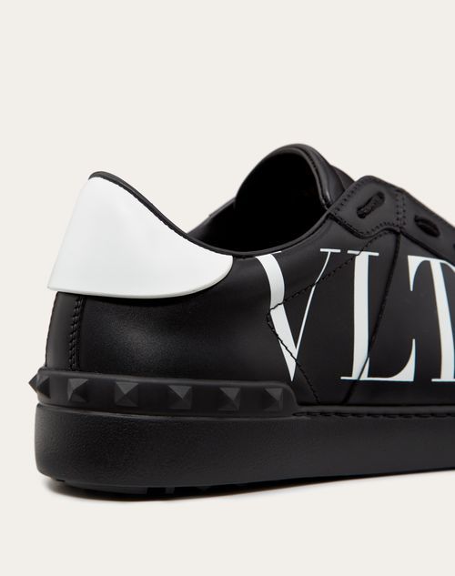 Open Sneaker With Vltn Print for Man in Black/white | Valentino US