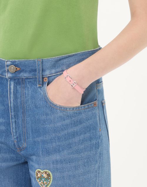 Valentino Garavani - Valentino Ovalette Bracelet In Leather And Swarovski® Crystals - Pink/crystal - Woman - Jewellery