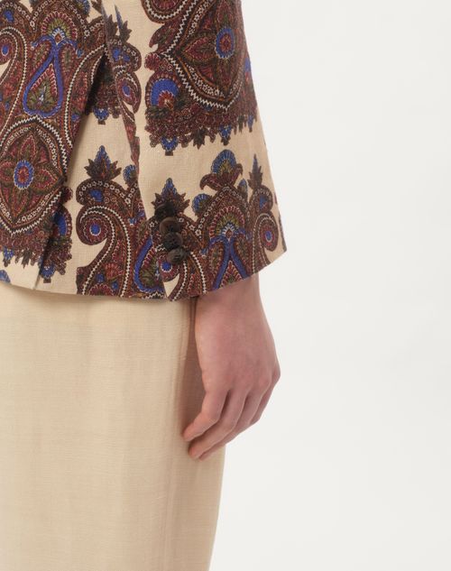  - Cream/brown/blue