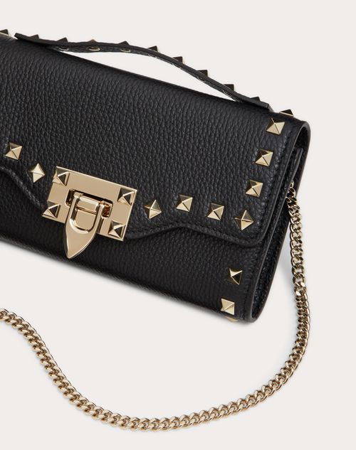 Valentino Garavani - Rockstud Grainy Calfskin Wallet With Chain Strap - Black - Woman - Mini Bags