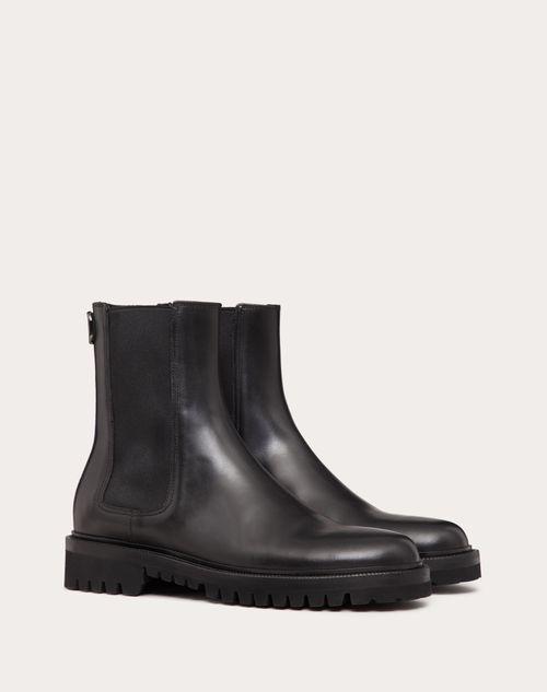 Valentino Garavani - Vlogo Signature Calfskin Leather Chelsea Boot - Black - Man - Boots