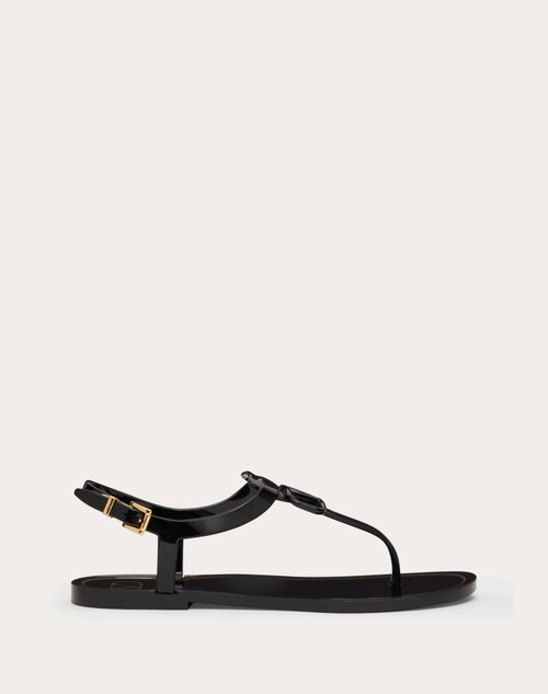 black sandals flat
