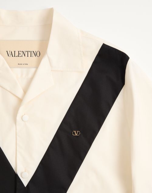 Valentino - インレイv & Vロゴパッチ コットンポプリン ボウリングシャツ - アイボリー/ブラック - メンズ - シャツ
