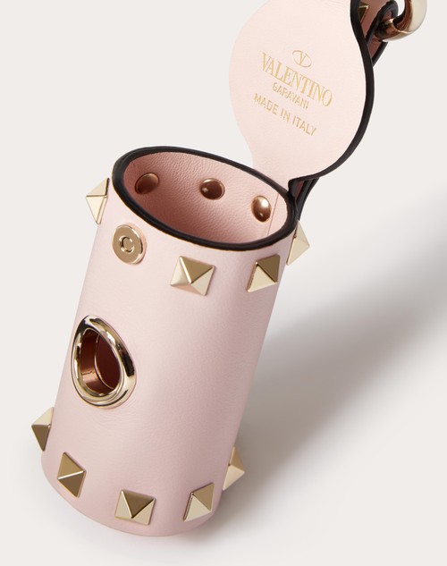 rockstud pet valentino