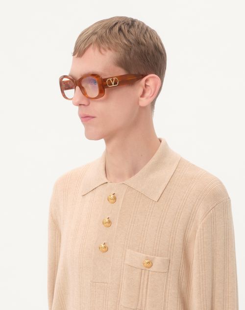  - Beige