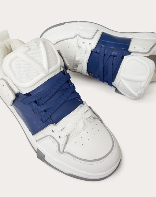 Mansion familie affældige Open Skate Calfskin And Fabric Sneaker for Man in White/blue | Valentino US