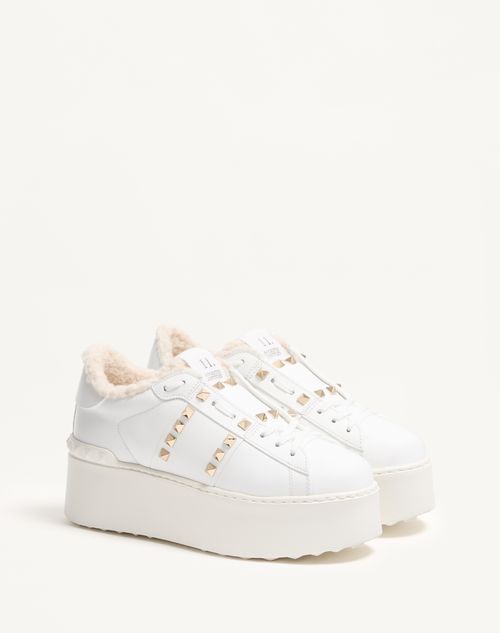 Valentino Garavani - Flatform Rockstud Untitled Trainer In Calfskin And Wool - White - Woman - Trainers