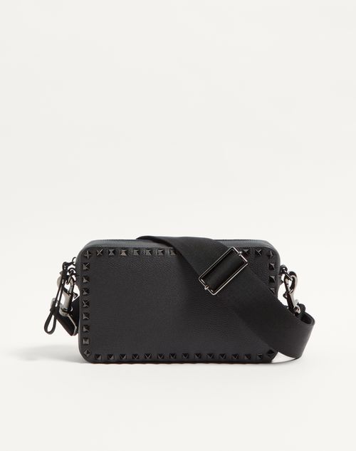 Valentino Garavani - Borsa A Tracolla Rockstud In Vitello Granato - Nero - Uomo - Borse A Spalla