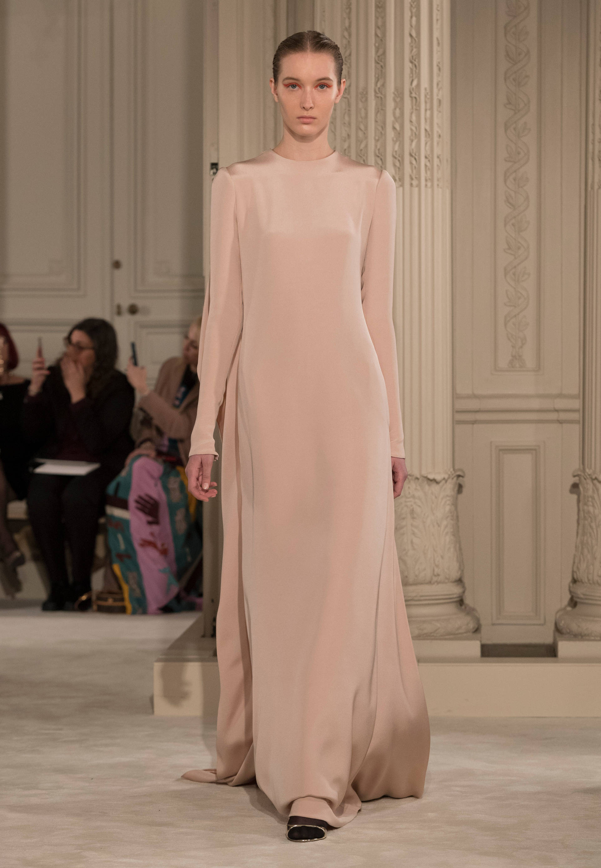 Valentino - Haute Couture Spring/Summer 2018 - Look 9