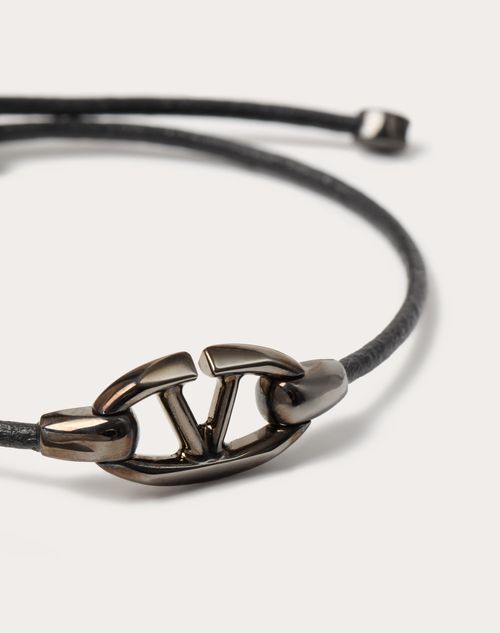 Valentino Garavani - Valentino Garavani The Bold Edition Vlogo Bracelet In Leather And Metal - Black - Woman - Shelf - Vgd Accessories - Woman Accessories Sale