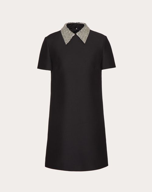 White shop collar dress