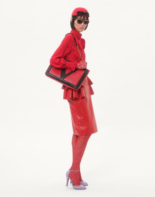  - Red/black