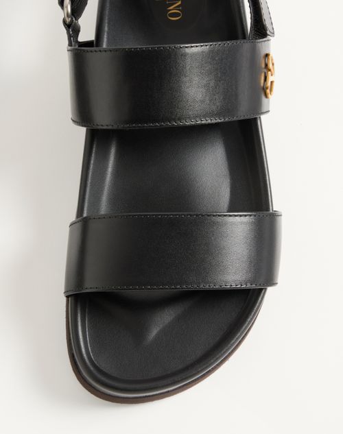 Valentino Garavani - Studshield Calfskin Sandal - Black - Man - Sandals