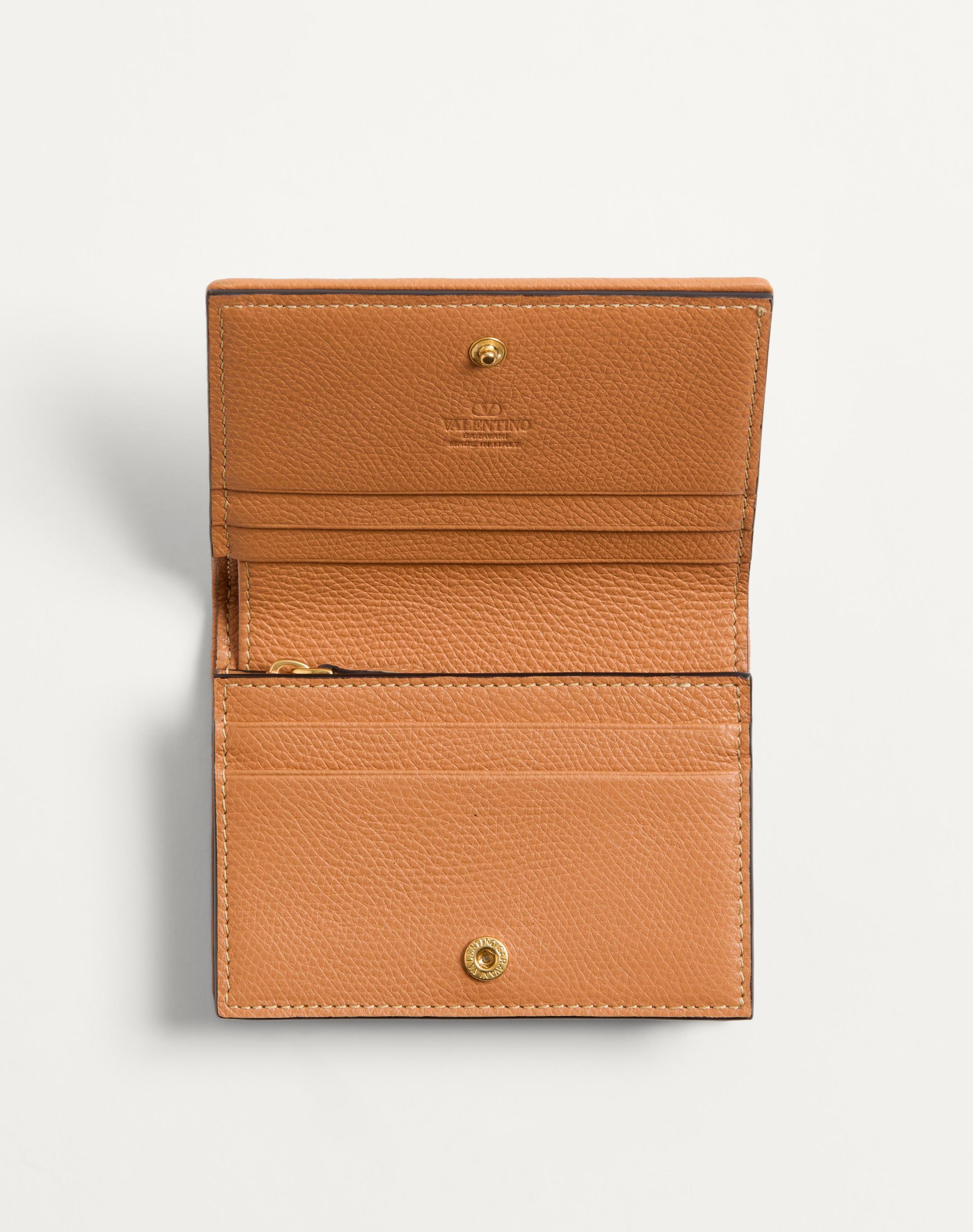 VLOGO SIGNATURE CHERRY JACQUARD RAFFIA WALLET?quality=80&size=35&format=auto