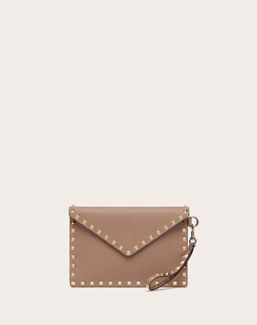 Valentino Garavani - Rockstud Grainy Calfskin Pouch - Poudre - Woman - Clutches