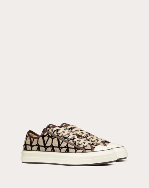 Valentino store canvas shoes