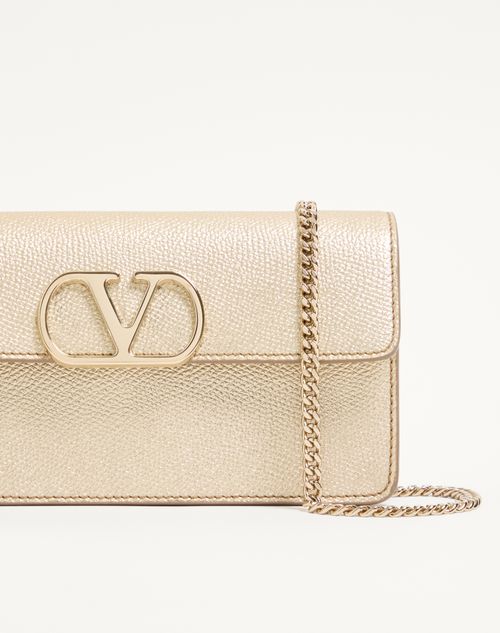Valentino Garavani - Vlogo Signature Laminated Grainy Calfskin Wallet With Chain - Platinum - Woman - Wallets And Small Leather Goods