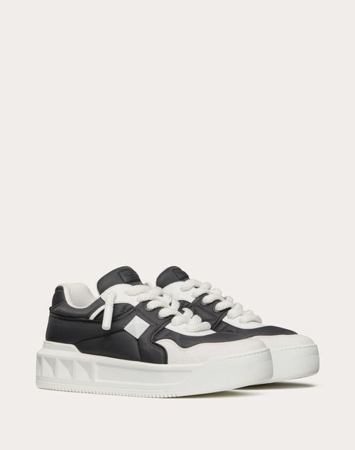 Valentino Garavani - One Stud Xl Low-top Sneaker In Calfskin And Nylon - White/grey - Man - Shoes