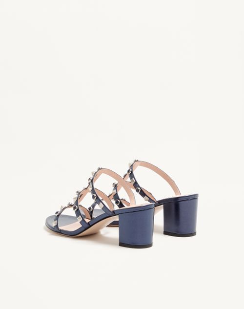 Valentino Garavani - Sandalo Slide Rockstud In Nappa Laminata Con Cabochon 60mm - Navy - Donna - Sandali