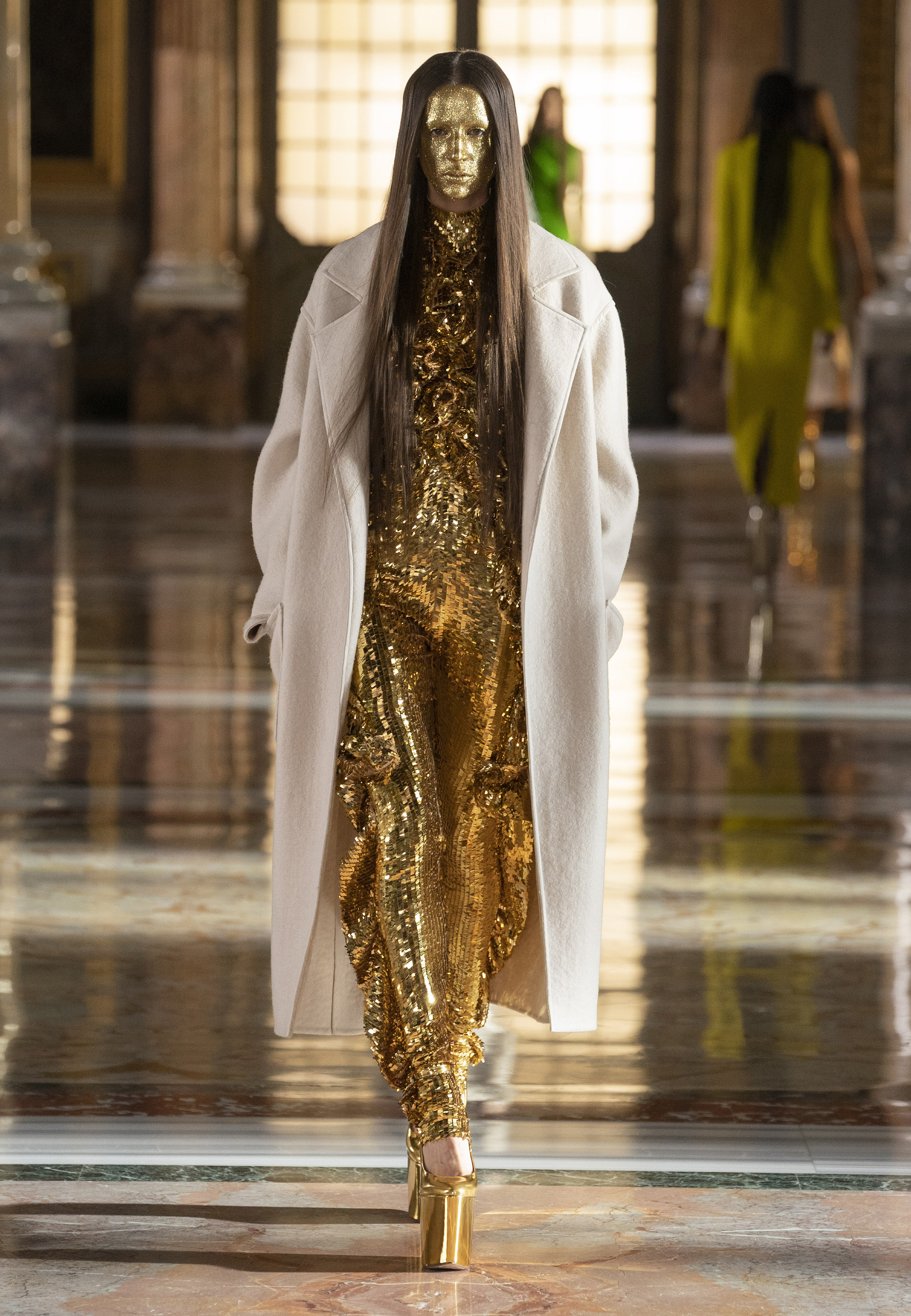 Valentino - Haute Couture Spring/Summer 2021 - Look 24