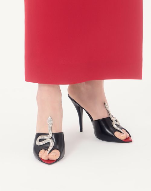 Valentino Garavani - Coeur Vipère Kidskin Slide Sandal 105mm - Black/crystal - Woman - Sandals