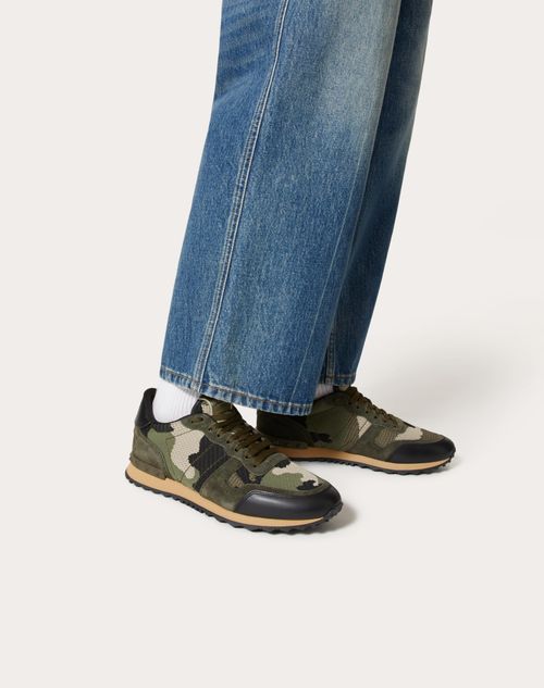 Mesh Fabric Camouflage Rockrunner Sneaker for Man in Military Green/beige |  Valentino CH