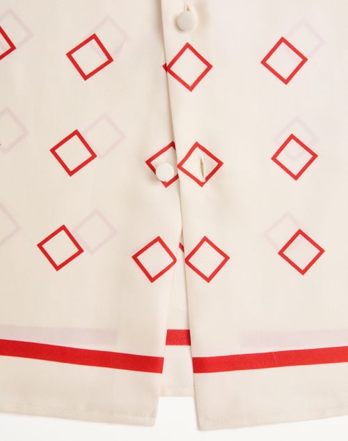  - Butter/red