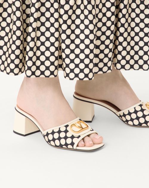 Valentino Garavani - Vlogo Signature Slide Sandal In Plus De Pois Fabric 60mm - Black/ivory - Woman - Shelf - W Shoes - Summer Vlogo