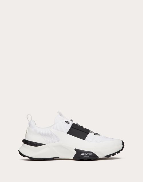 Valentino Garavani - True Act Low Top Sneaker In Mesh And Rubberized Fabric - White/ Black - Man - Shoes