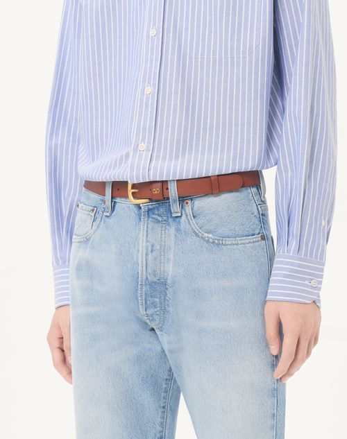Valentino Garavani - Vlogo Signature Belt In Shiny Calfskin 25 Mm - Deep Caramel - Man - Belts