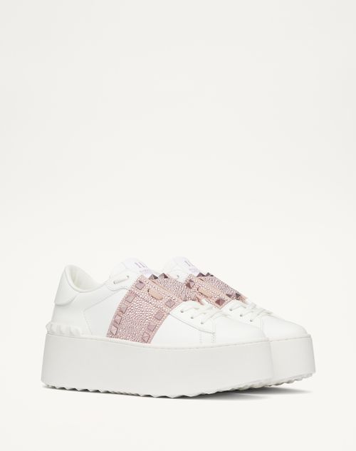 Valentino Garavani - Flatform Rockstud Untitled Sneaker In Calfskin With Micro Studs - White/rose Quartz/light Pink - Woman - Sneakers