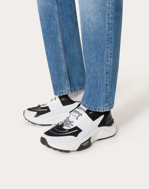 VALENTINO｜SNEAKERS (3Y0S0H17 TAE MJQ / 3Y2S0H17 TAE MJQ Valentino Garavani Sneakers | italist