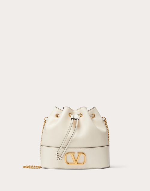 Valentino Garavani - Ｖロゴ シグネチャー チェーン ナッパレザー ミニ バケットバッグ - ライトアイボリー - ウィメンズ - Summer Totes - Bags (vlogo Totes/signature)