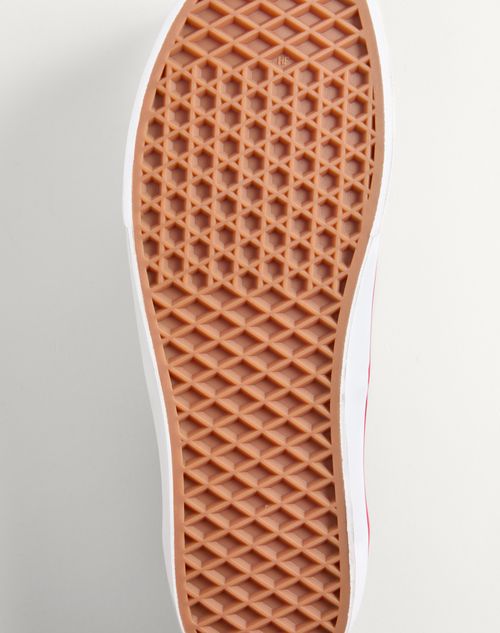 Valentino Garavani - Valentino Garavani And Vans Low-top Trainer In Fabric With Vlogo Checkerboard Print And Polka Dot Detail - Butter/black/rouge Pur - Man - Shelf - M Shoes - Vans