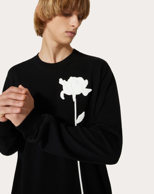 エンブロイダリー フラワー ウール クルーネック セーター for メンズ インチ ブラック | Valentino JP