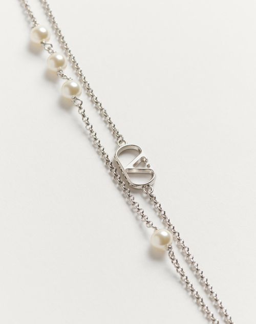 Valentino Garavani - Vlogo Signature Metal Necklace With Swarovski® Pearls - Palladium/cream - Woman - Jewellery