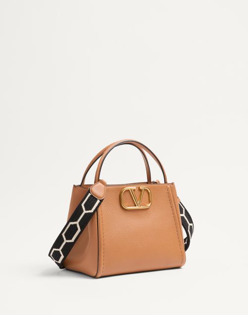  - Almond/black/white