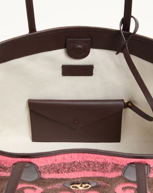 Valentino Garavani - Valentino Garavani Medium Einkaufstasche Aus Frottee - Koral/schokolade - Frau - Shopper Taschen