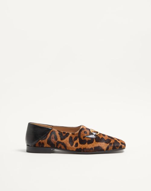 Valentino Garavani - Valentino Garavani Babouche Haircalf Loafers With Fauve Eclat Print - Animal Print - Man - Man
