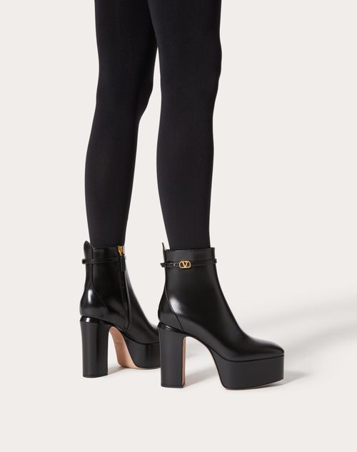 doolhof buik Guggenheim Museum Valentino Garavani Tan-go Platform Ankle Boot In Calfskin 120mm for Woman  in Black | Valentino US