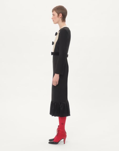  - Black/soft Beige