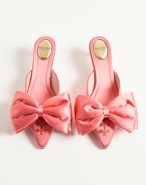 Valentino Garavani - Zapato Bajo Sin Talón Yolande De Satén Con Tacón De 45 mm - Salmón - Mujer - Salones