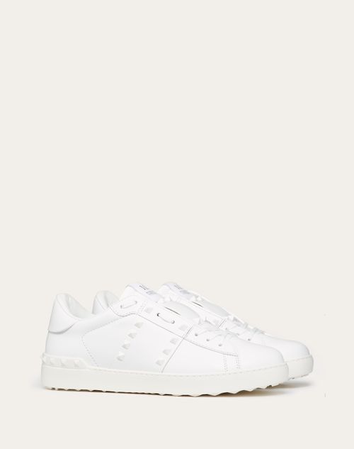 ロックスタッズ アンタイトルド スニーカー For 男性 インチ ホワイト Valentino Jp