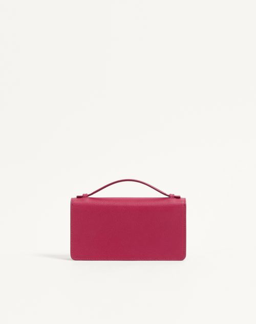Valentino Garavani - Vlogo Signature Grainy Calfskin Wallet With Chain - Insolent - Woman - Mini Bags