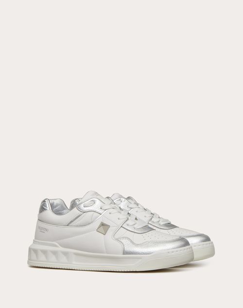 Valentino Garavani - One Stud Low-top Sneaker In Nappa With Metallic Details - White/silver - Man - Man Shoes Sale