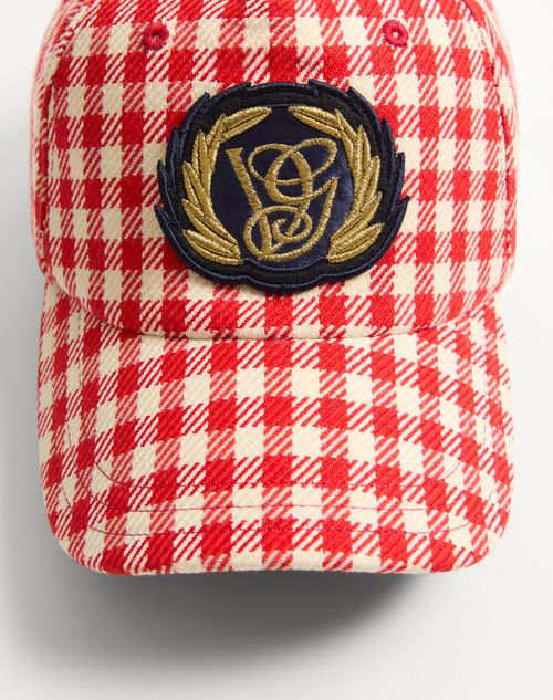  - Red/ivory