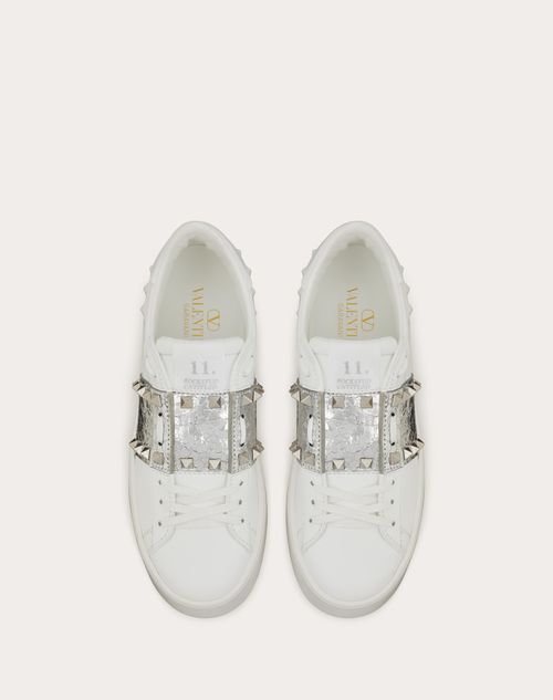 ROCKSTUD UNTITLED FLATFORM SNEAKER IN CALFSKIN WITH METALLIC ,  CRACKLE-EFFECT BAND