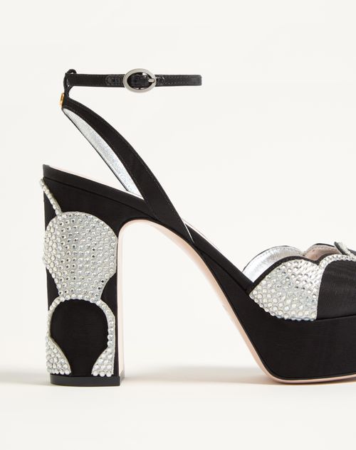  - Black/silver