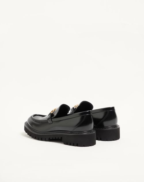 Valentino Garavani - Vlogo Signature Calfskin Loafer - Black - Woman - Loafers
